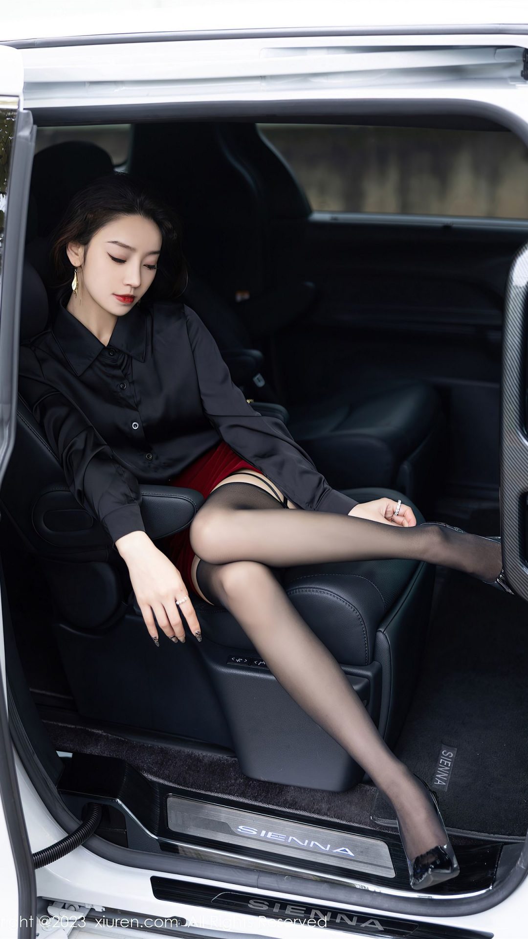 图片[98]-车模小少妇-4K高清198张-图片壁纸